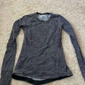 Lululemon restless pullover top